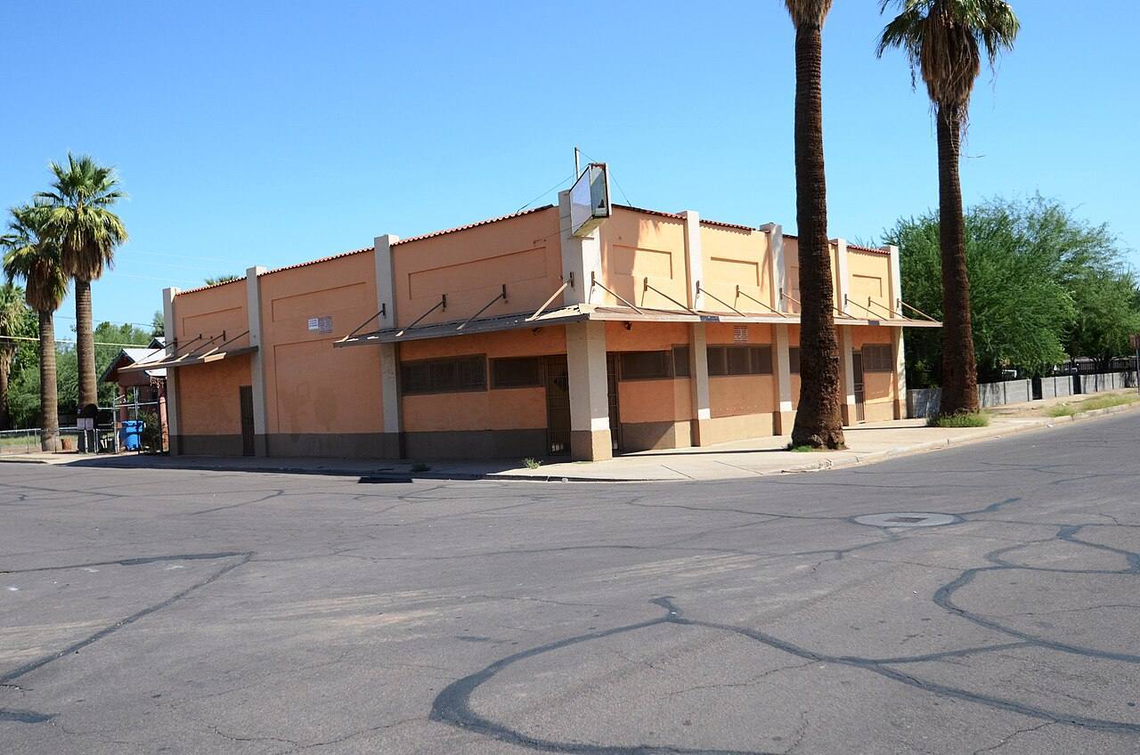Brown's Pharmacy (3)