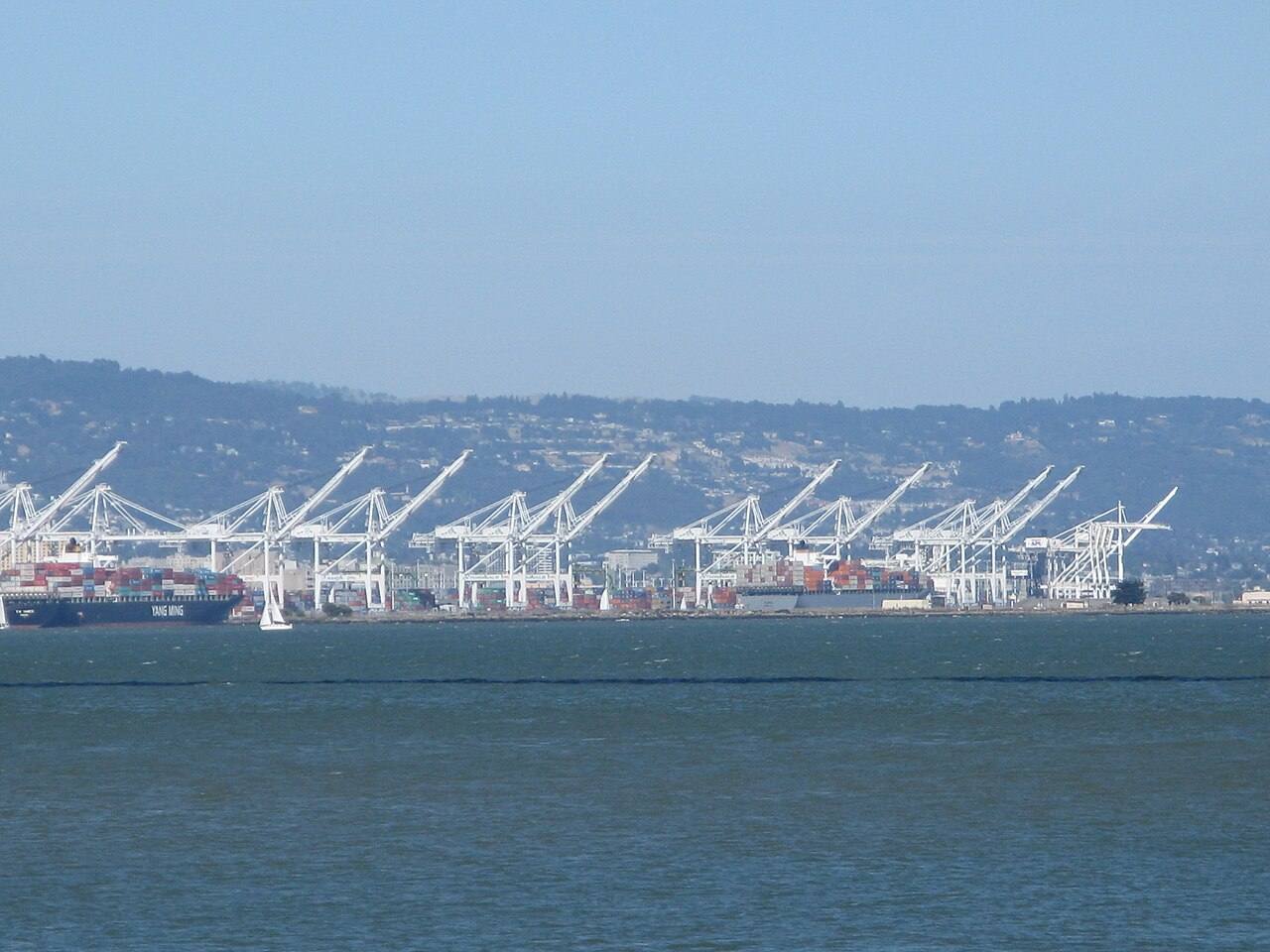 Container cranes at the Port of Oakland